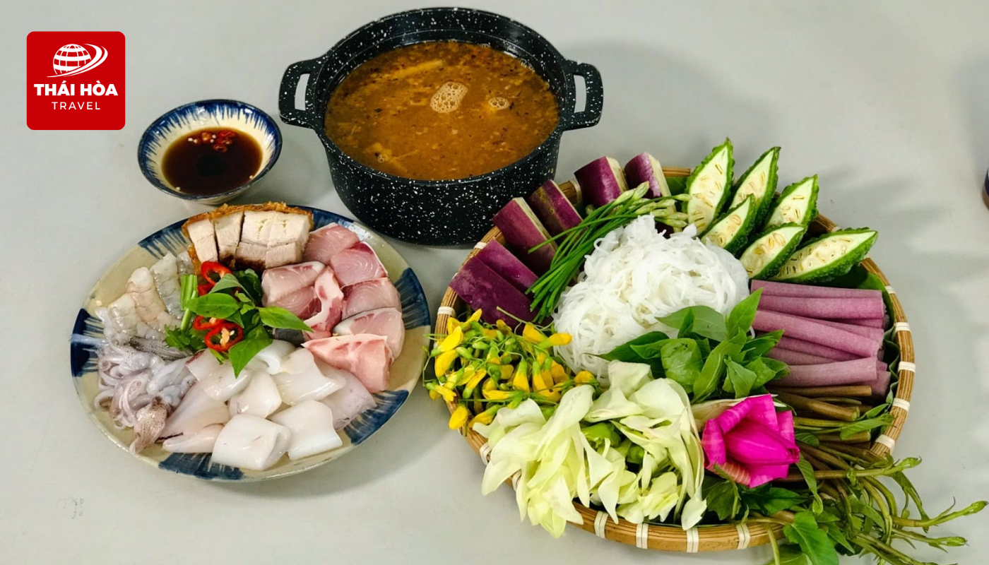 Khi đi du lịch miền tây, bạn sẽ có cơ hội trải nghiệm nhiều món đặc sản độc đáo