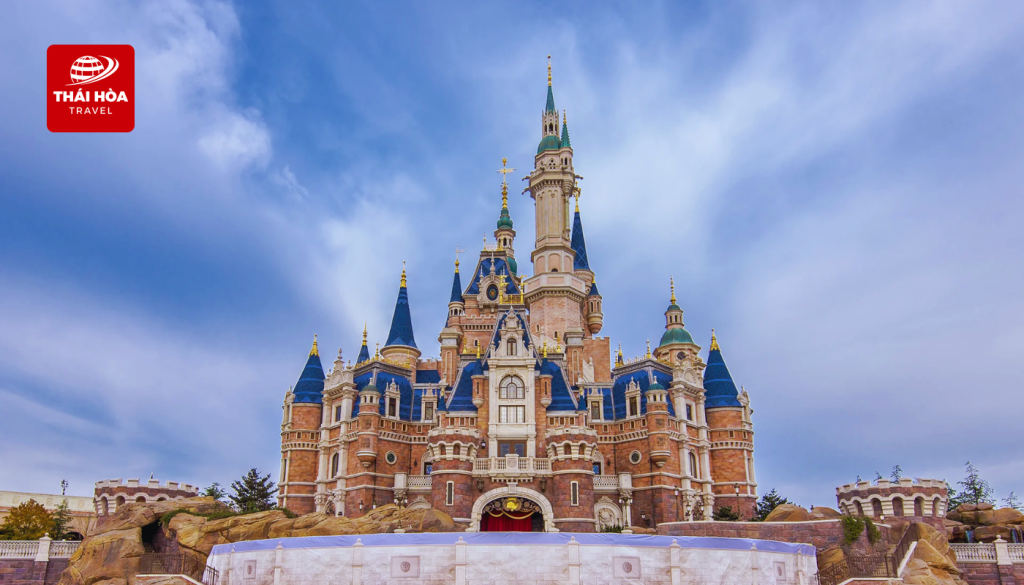 Disneyland ShangHai - Công viên giải trí hàng đầu châu Á