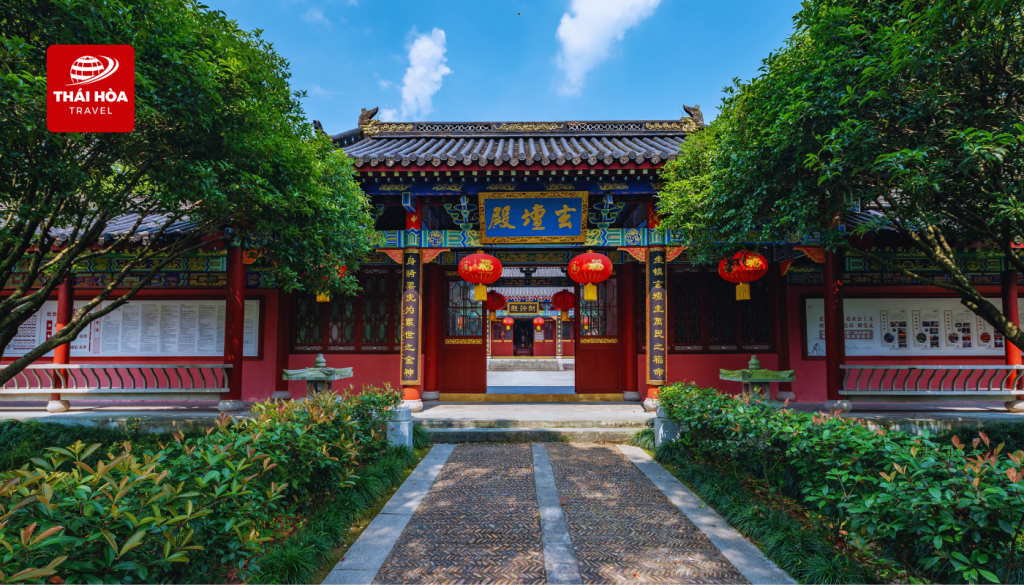 Miếu Nhạc Phi - Nơi tưởng niệm danh tướng Nhạc Phi