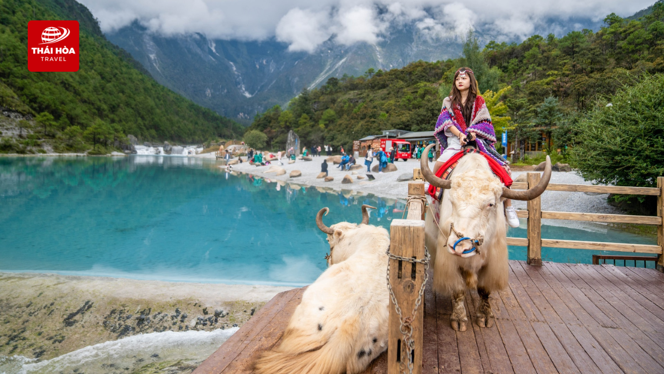 Lam Nguyệt Cốc (Bạch Thủy Hà)