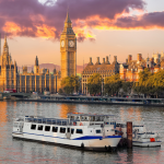 Du thuyền Sông Thames