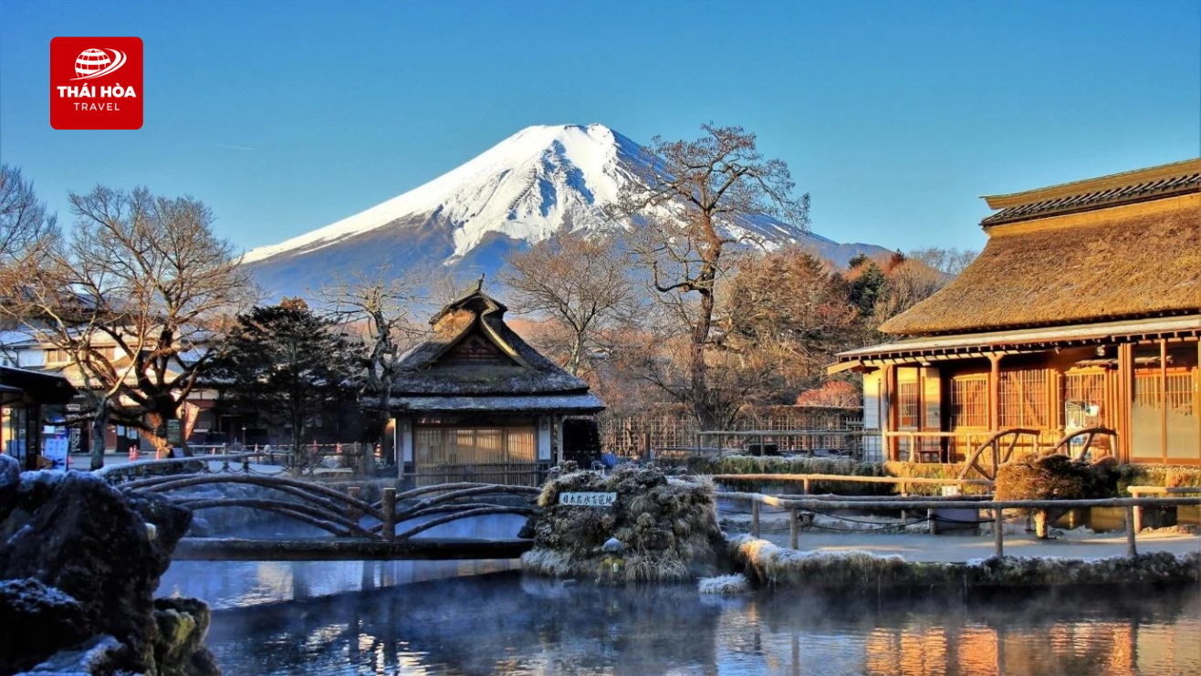 Làng cổ Oshino Hakkai dưới chân núi Phú Sĩ