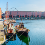 Bến cảng Royal Albert Dock