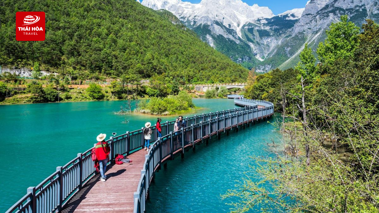 Thành cổ Dukezong - Thành cổ Ánh Trăng