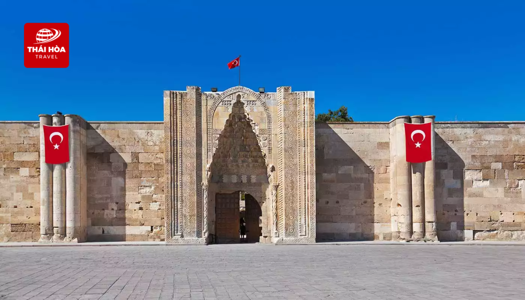 Lữ quán Sultanhani Caravanserai