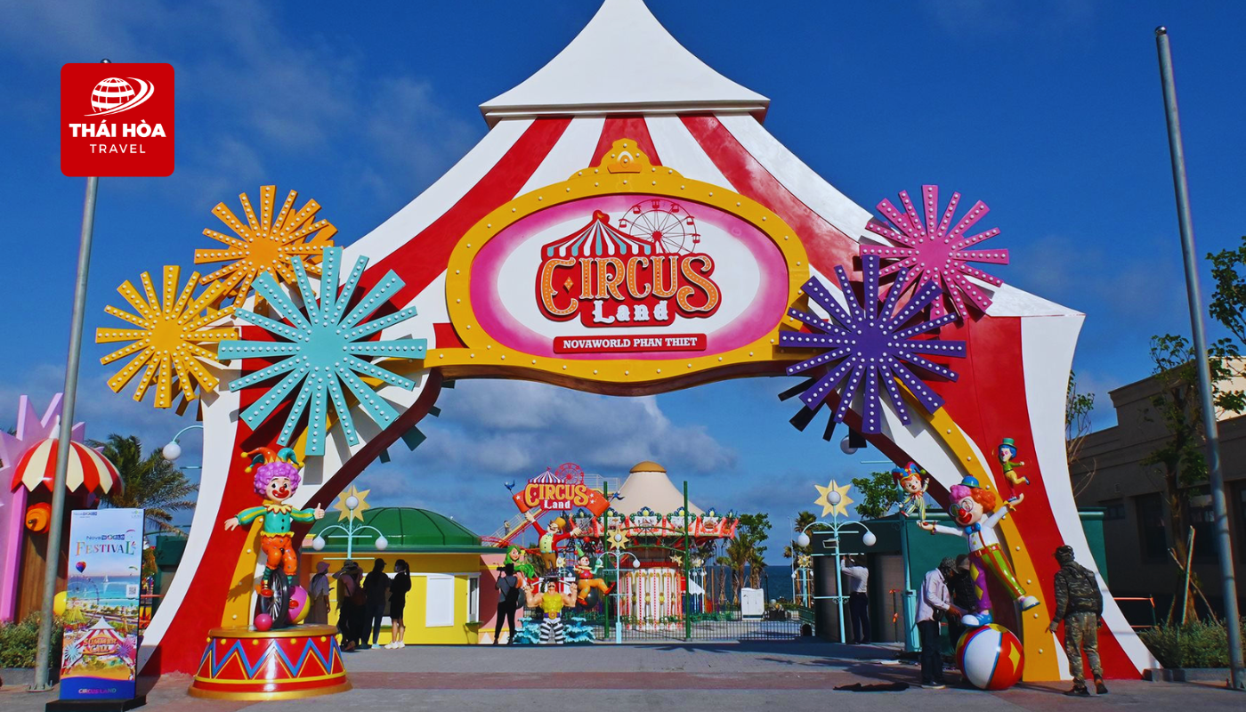 Circus Land: Công viên giải trí mang phong cách Mỹ