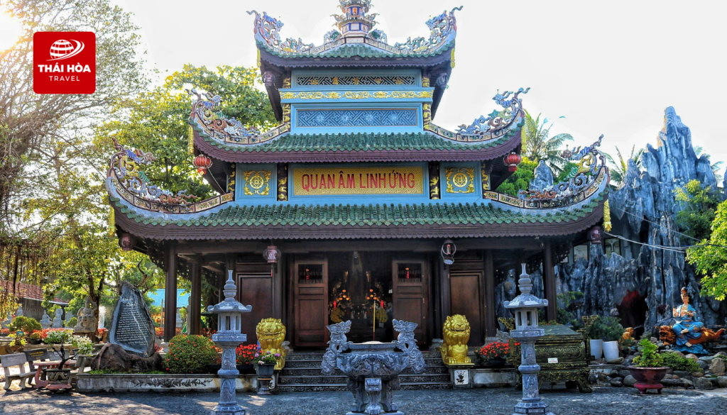 Chùa Thanh Lương: Ngôi chùa độc đáo được xây dựng từ san hô và gáo dừa