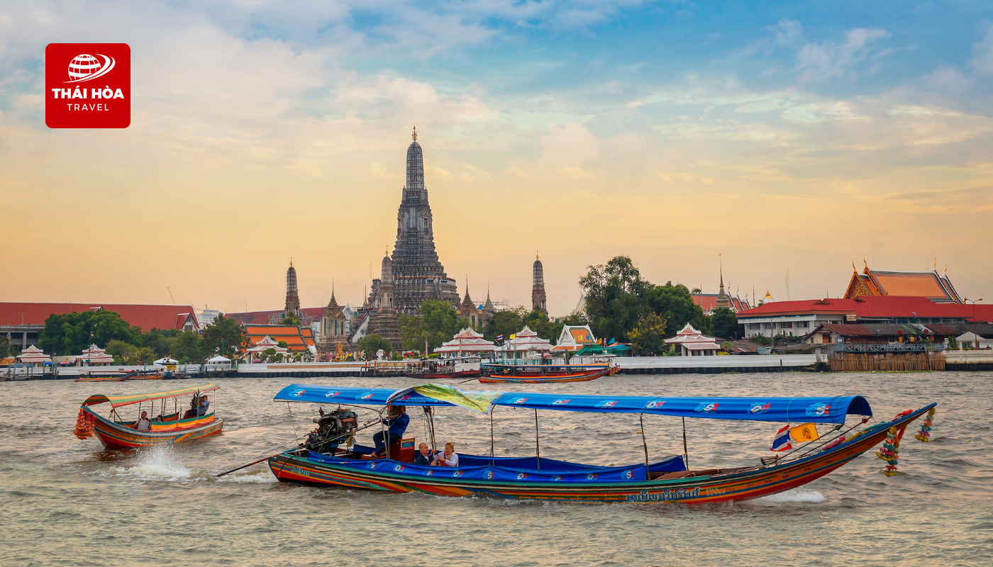 Du ngoạn dọc hai bên bờ sông Chao Phraya