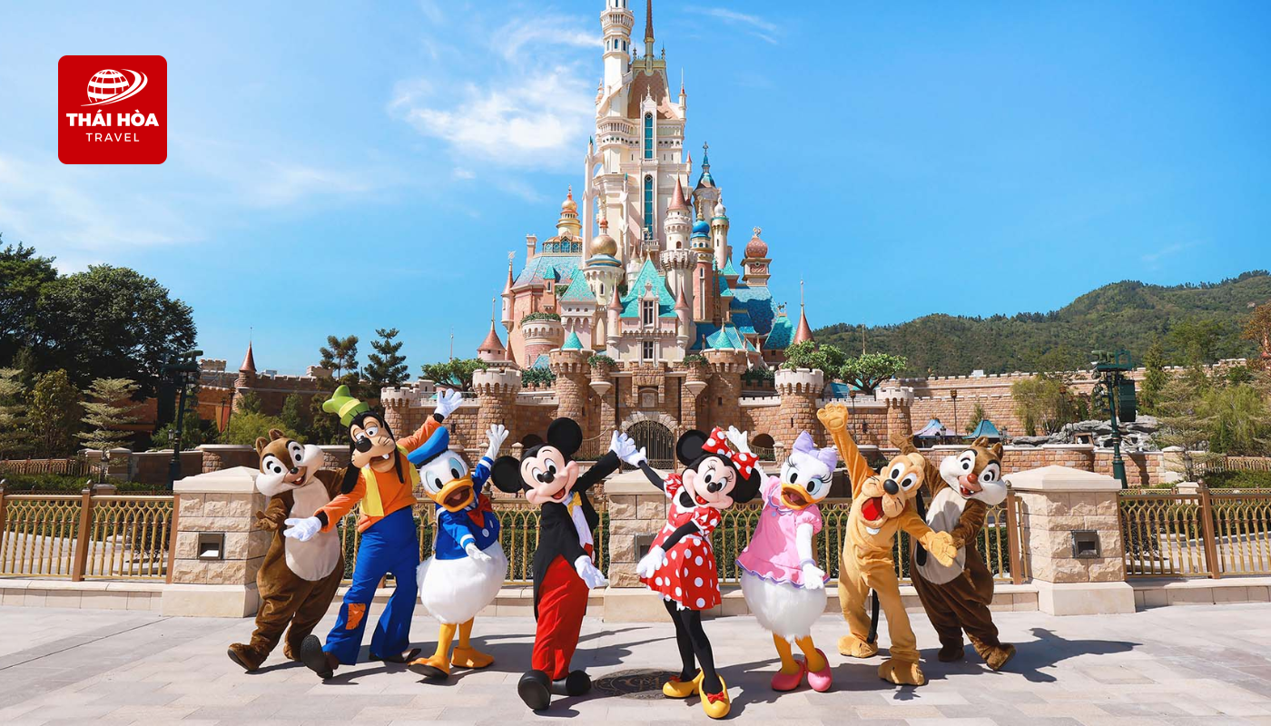 Công viên giải trí Disneyland Hong Kong