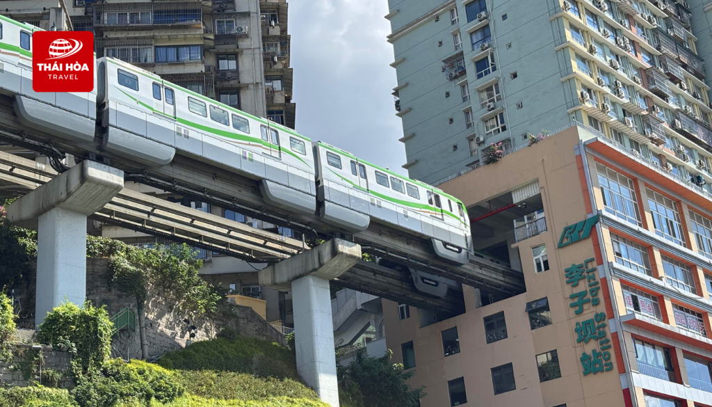 Ga tàu Lý Tử Bá