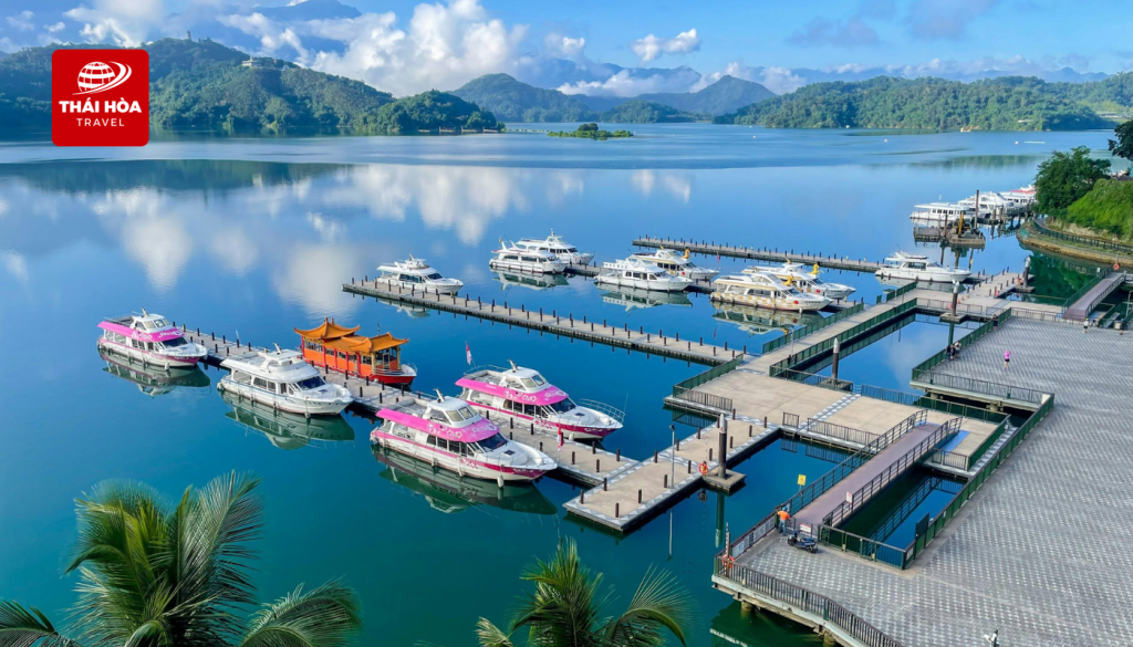 Hồ Nhật Nguyệt - Hồ nước ngọt tự nhiên lớn nhất Đài Loan