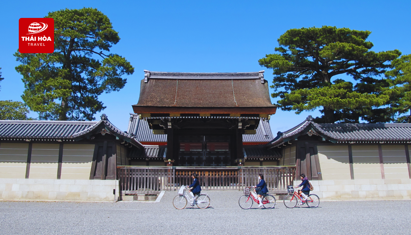 Hoàng Cung Nhật Bản - Nơi ở chính thức của Nhật hoàng