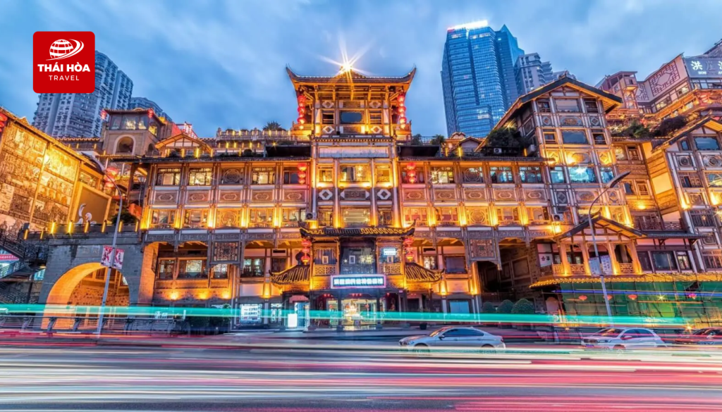 Hồng Nhai Động - Biểu tượng nightlife