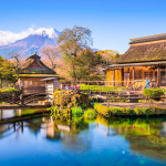 Oshino Hakkai - Tám biển của vùng Oshino