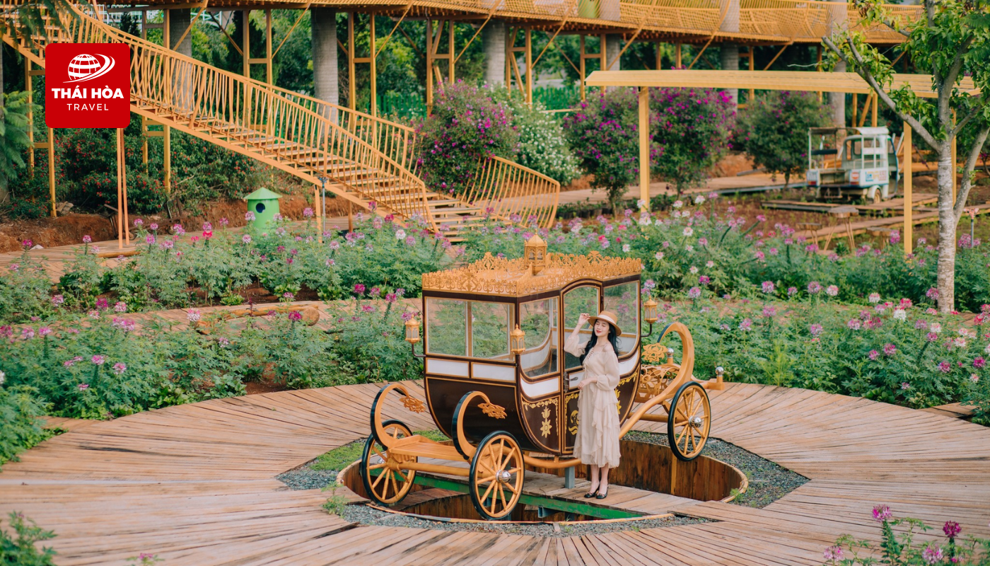 Mê Linh Coffee Garden