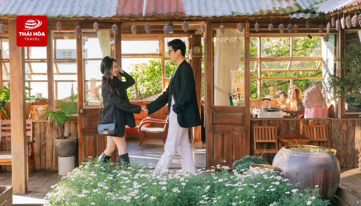 Check-in tiệm cà phê Bình Minh Ơi