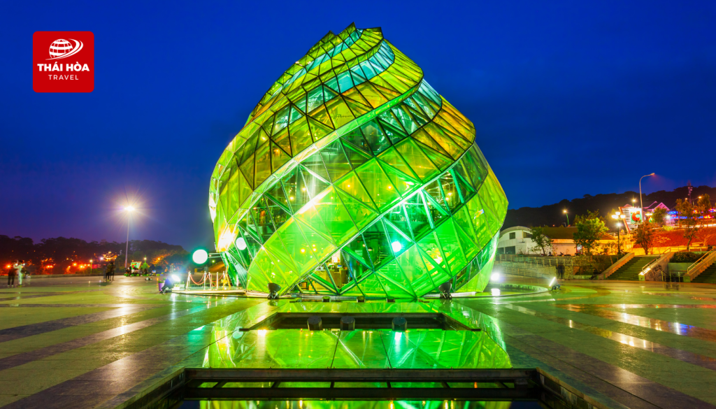 Quảng trường Lâm Viên: Biểu tượng của thành phố ngàn hoa