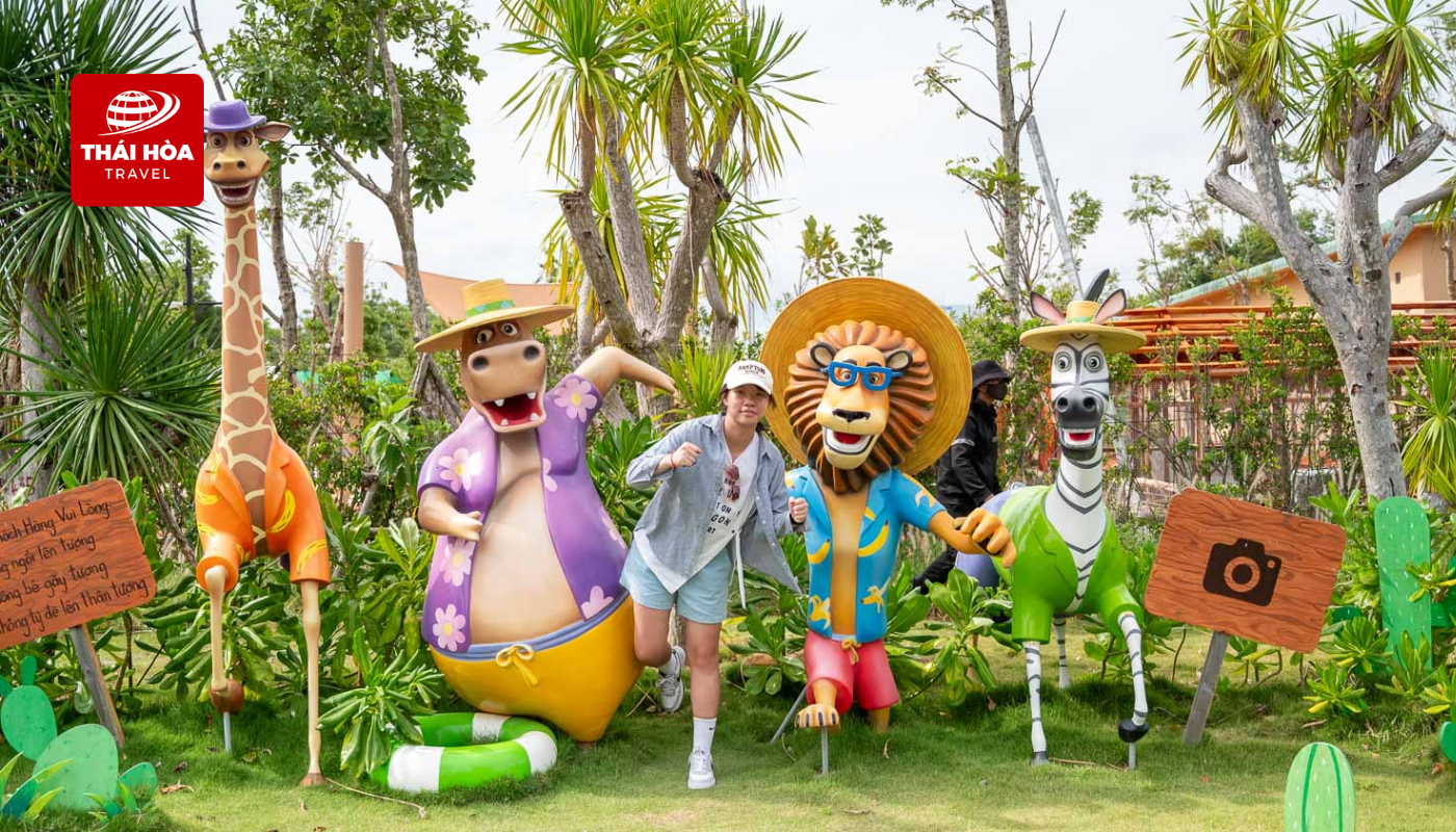 Safari Cafe: Công viên bán hoang dã đầu tiên tại Phan Thiết