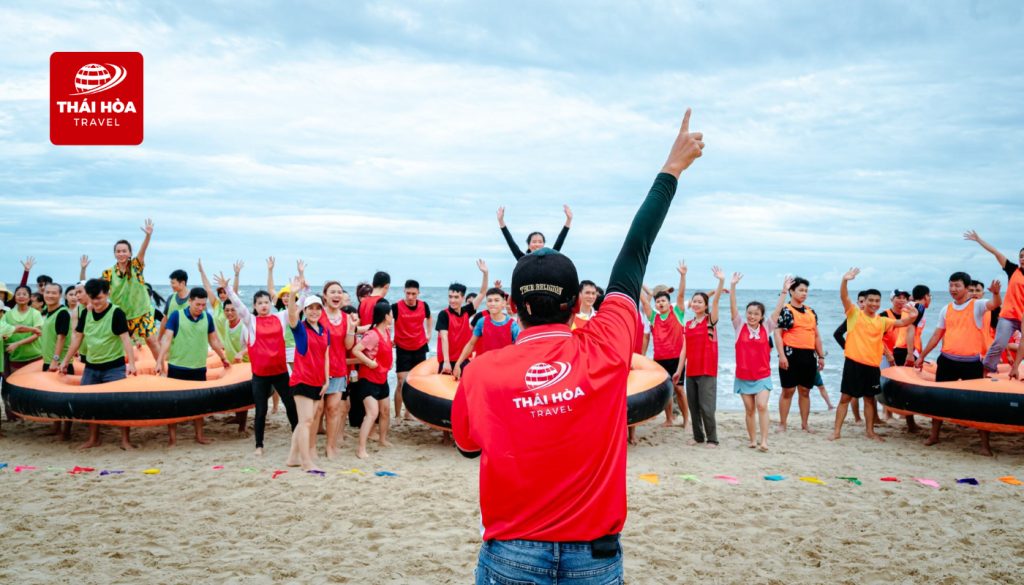 các đội sẽ cùng nhau chinh phục thử thách