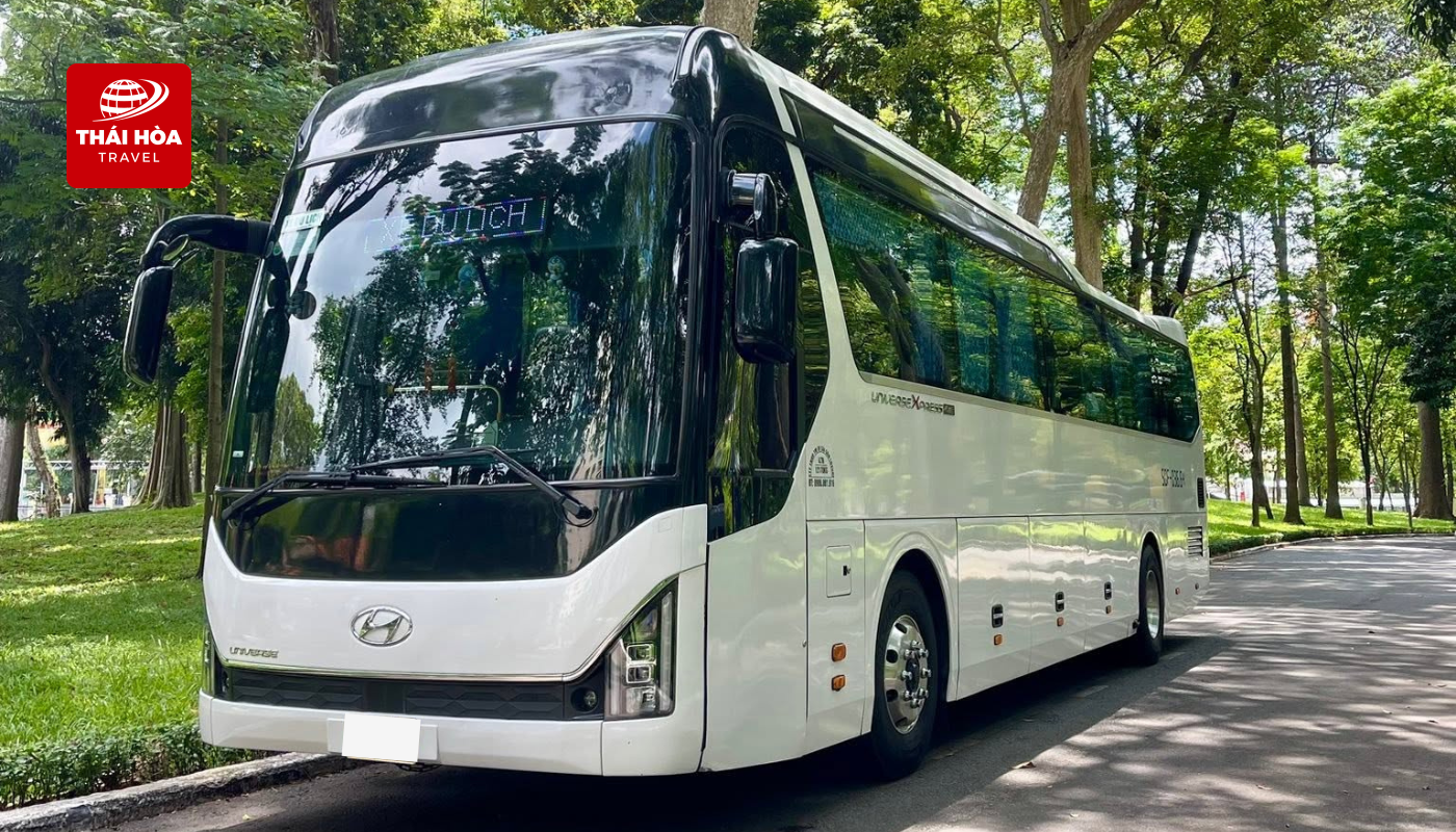 Thuê xe đi Kiên Giang 7 Xe 45 chỗ dành cho các đoàn lớn từ 35 - 45 khách