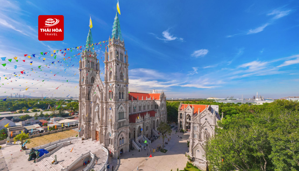 Tour Vũng Tàu 1 ngày: Nhà thờ Song Vĩnh - Tháp Tam Thắng - Bãi Thuỳ Vân