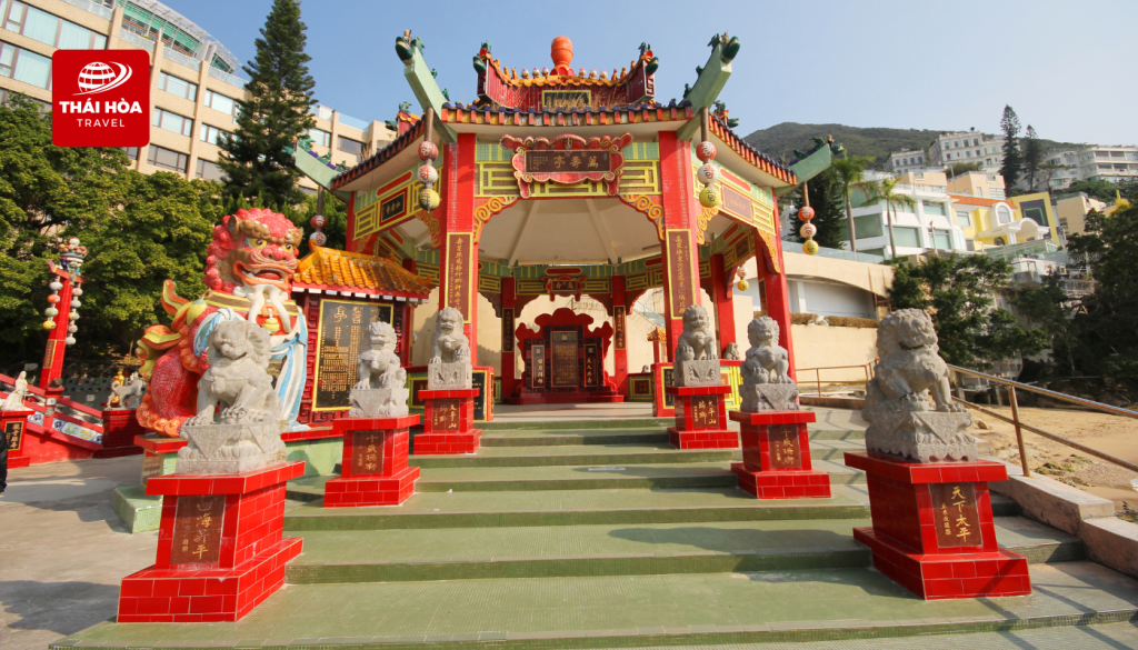 Miếu Thần Tài: Điểm đến tâm linh quen thuộc