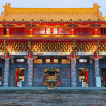 Võ Văn Miếu: Ngôi miếu nổi tiếng với kiến trúc sơn son thiếp vàng