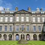 Cung điện Holyroodhouse