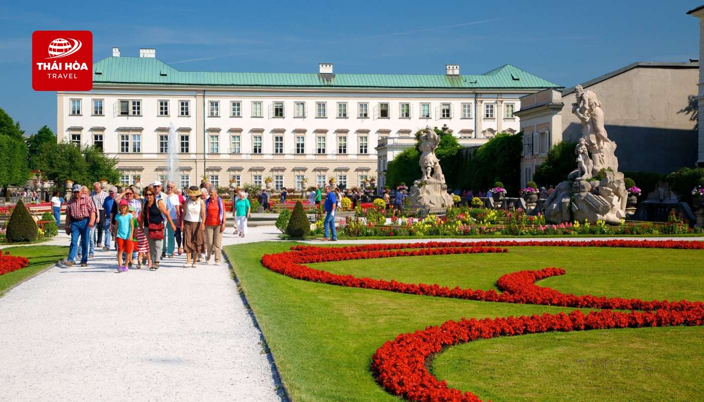 Cung điện và Vườn Mirabell