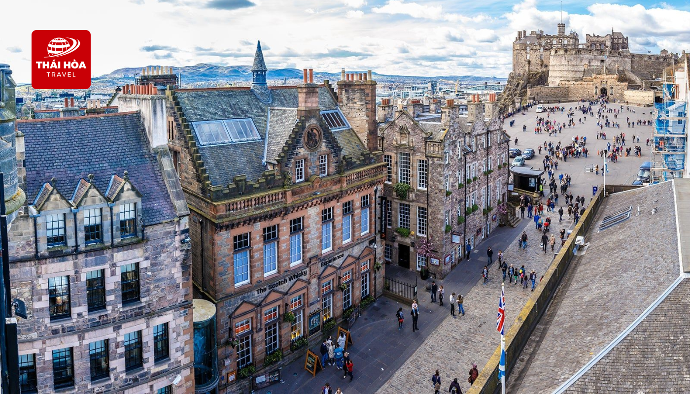 Đại lộ Hoàng gia Royal Mile
