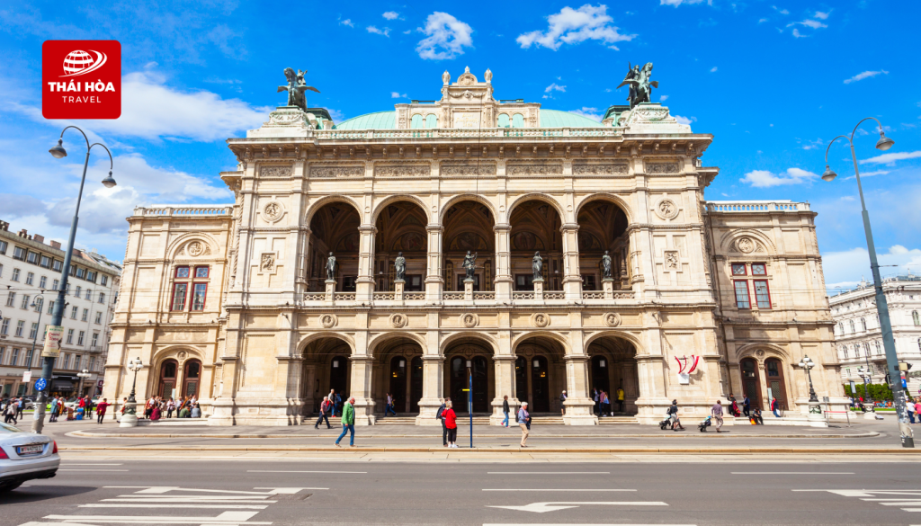 Nhà hát Opera Vienna: "Trung tâm Opera Thế giới"