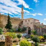 Pháo đài cổ Cesme Castle