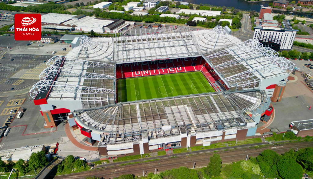 Sân vận động Old Trafford: Được mệnh danh là "Nhà hát của những giấc mơ"