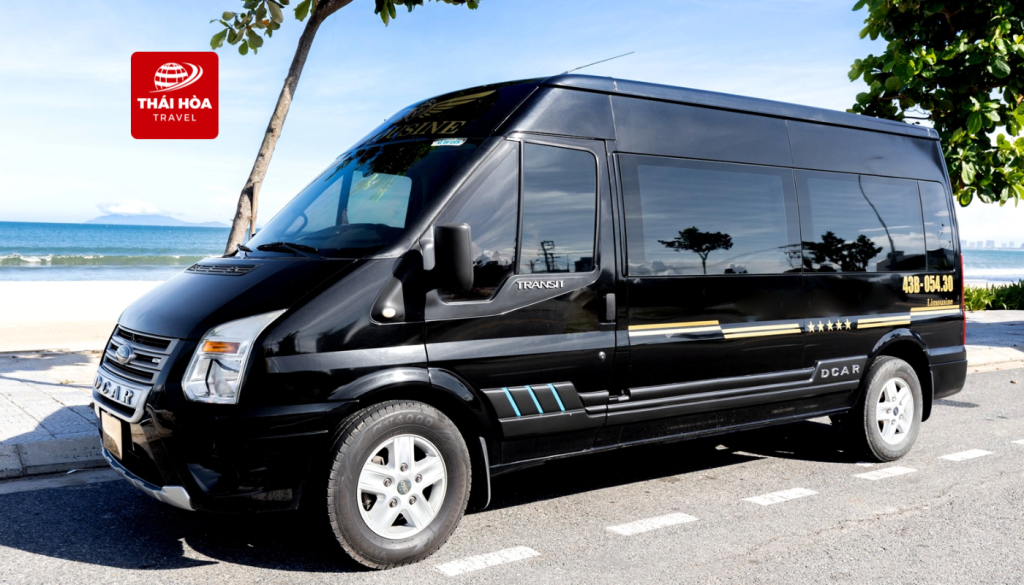 Thuê xe du lịch 9 chỗ Limousine