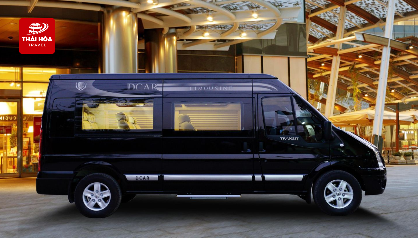 Thái Hòa Travel cung cấp nhiều dòng xe 9 chỗ Limousine đời mới