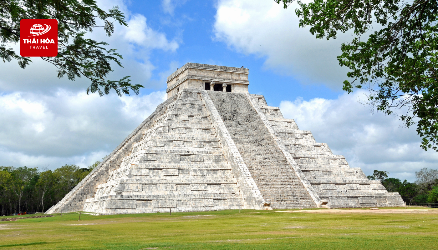 Kim tự tháp El Castillo