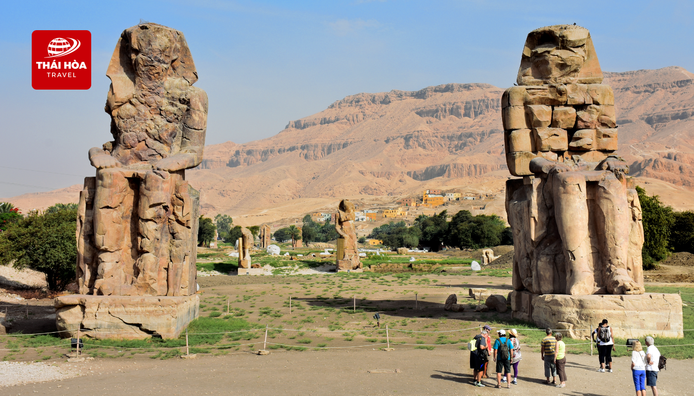 Tượng đá Colossi of Memnon