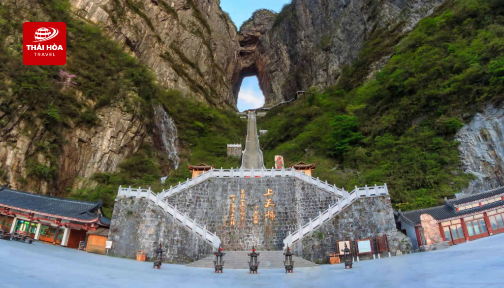 Cổng Trời Quản Bạ