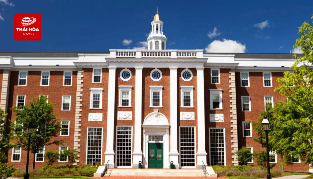 Đại học Harvard: Là trường đại học lâu đời và danh giá nhất Hoa Kỳ