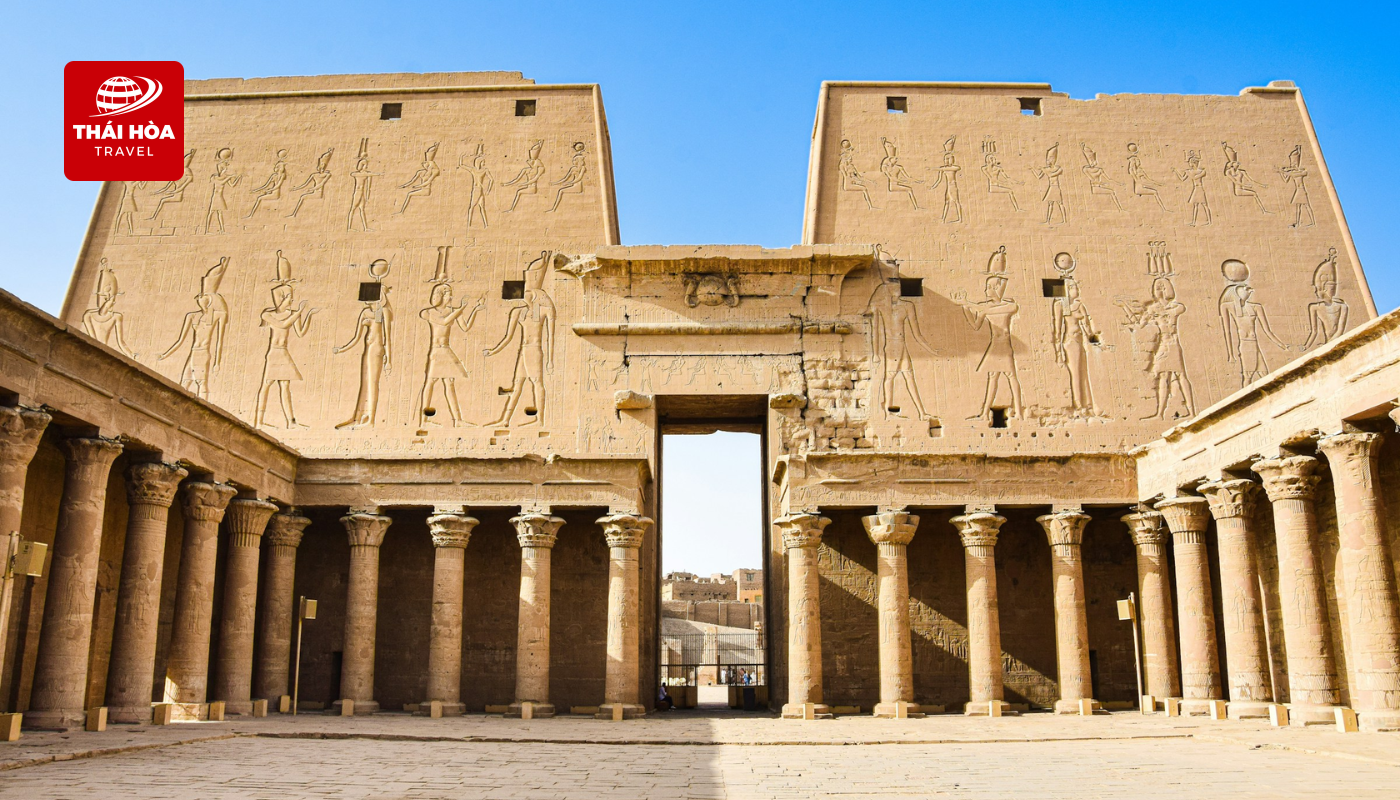 Đền Edfu