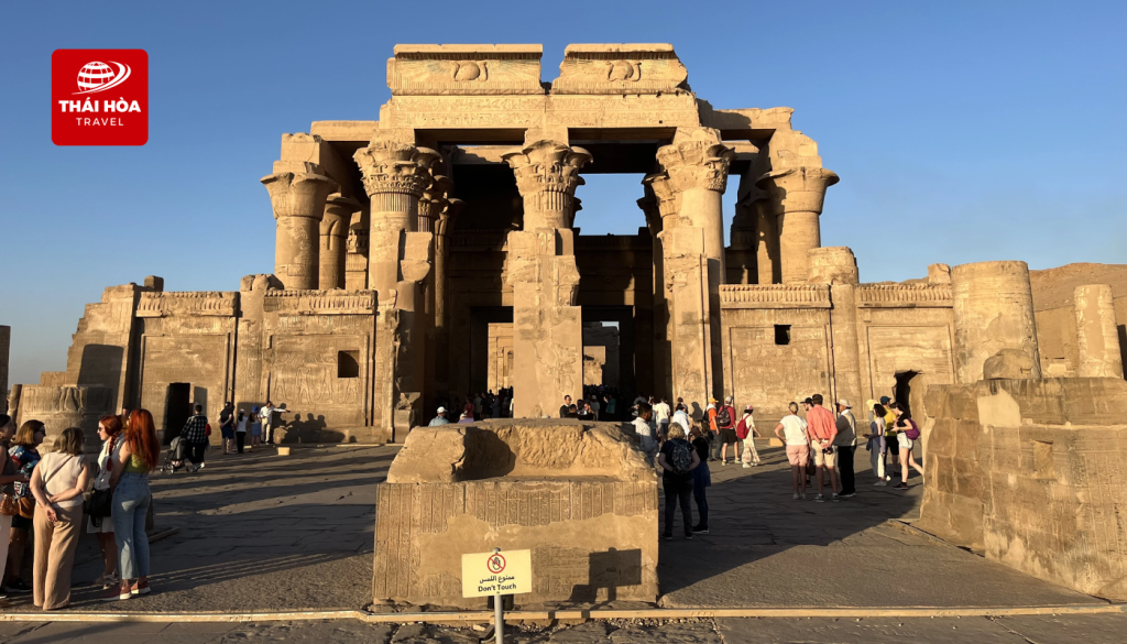 Đền Kom Ombo