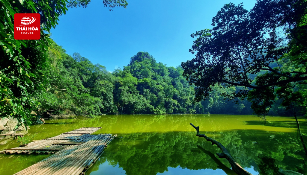 Hồ Ba Bể