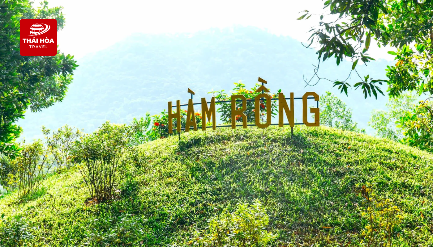 Núi Hàm Rồng