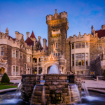 Lâu đài Casa Loma