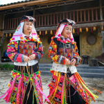 Bản Lô Lô Chải