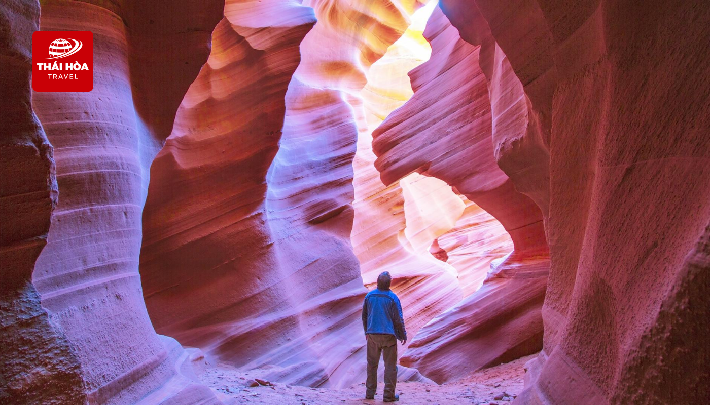 Lower Antelope Canyon