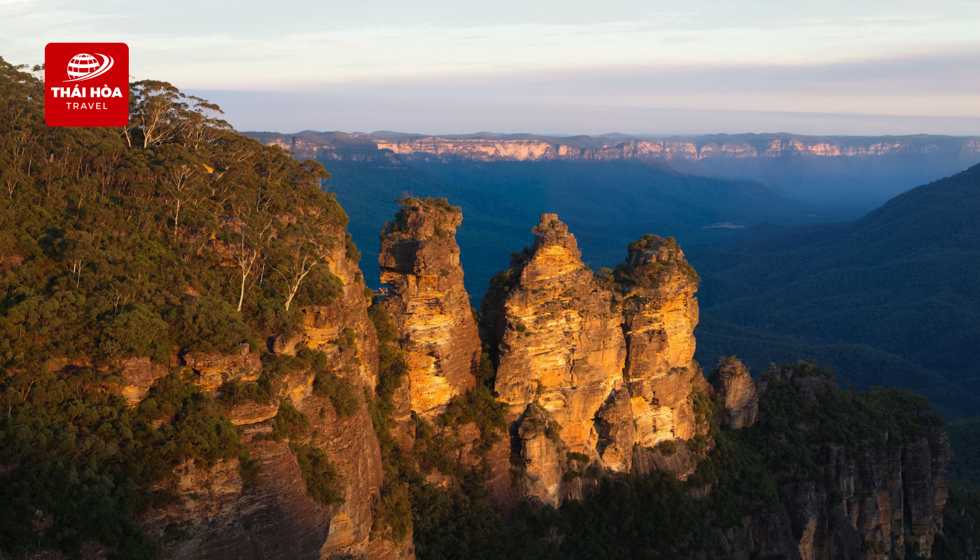 Three Sisters