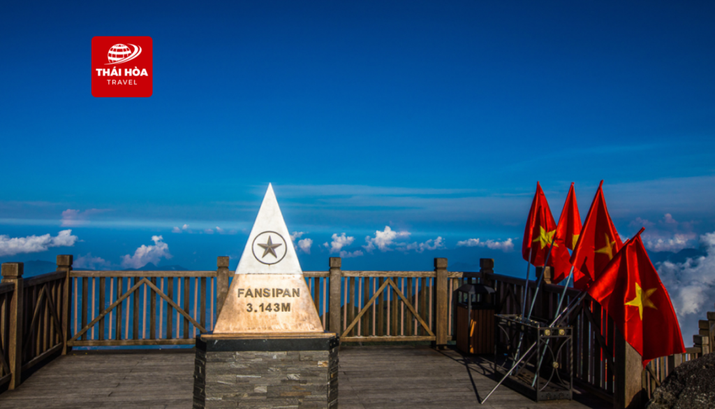 Tour Sapa 3N2Đ: Fansipan - Núi Hàm Rồng - Bản Cát Cát