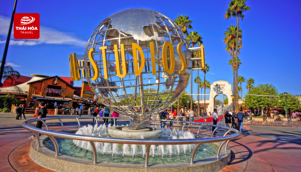 Universal Studios: Bước vào "Thủ đô giải trí của Los Angeles"