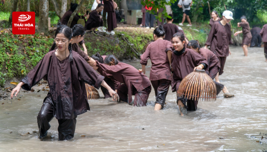 Bùng nổ năng lượng với loạt trò chơi dân gian siêu vui